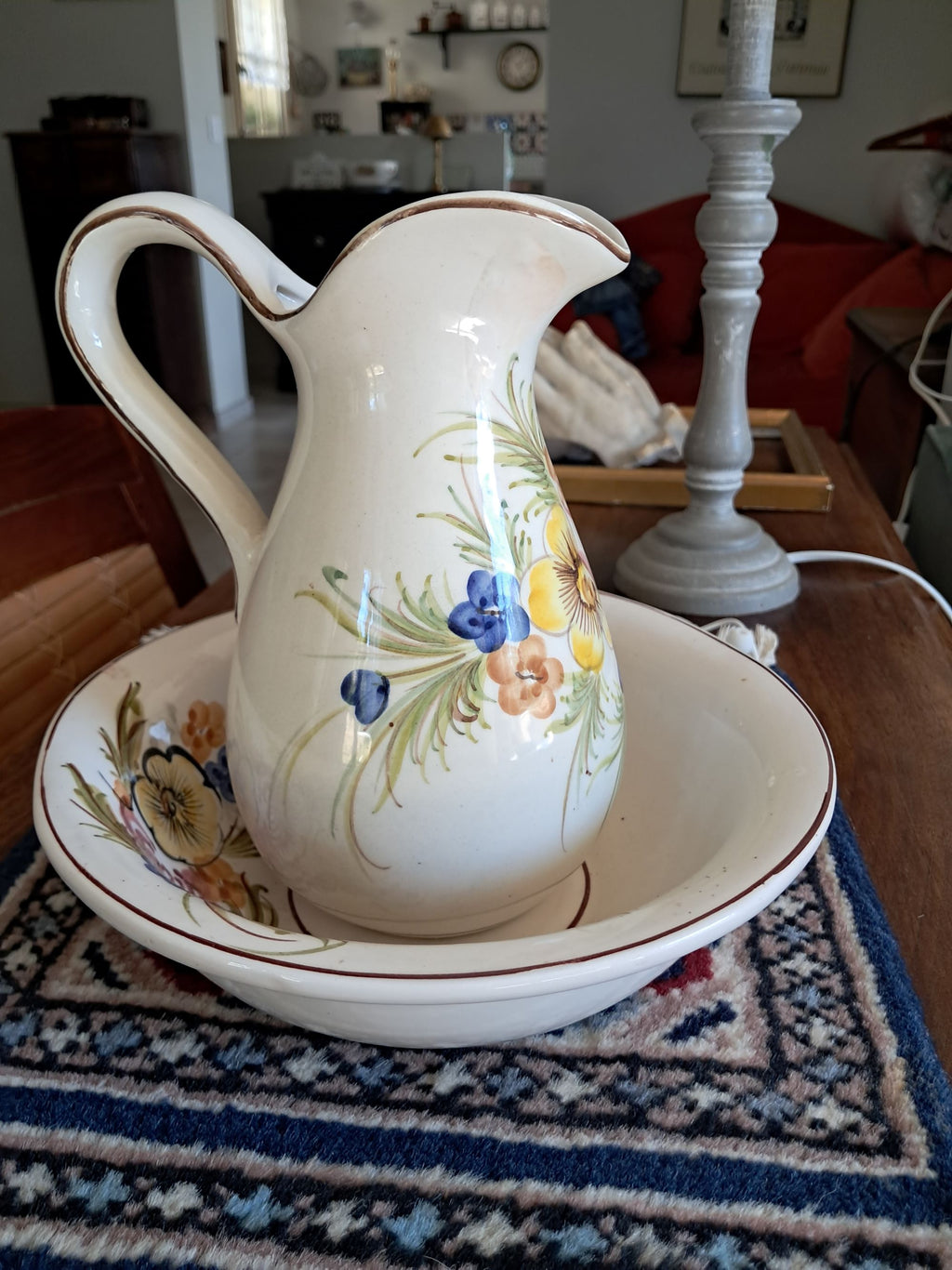 Broc et Cuvette Céramique Blanche Décor Floral Vintage - Impression d'Art Numérique